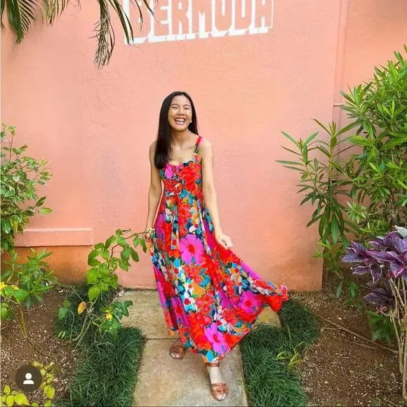 annabelle lace dress Anabella
